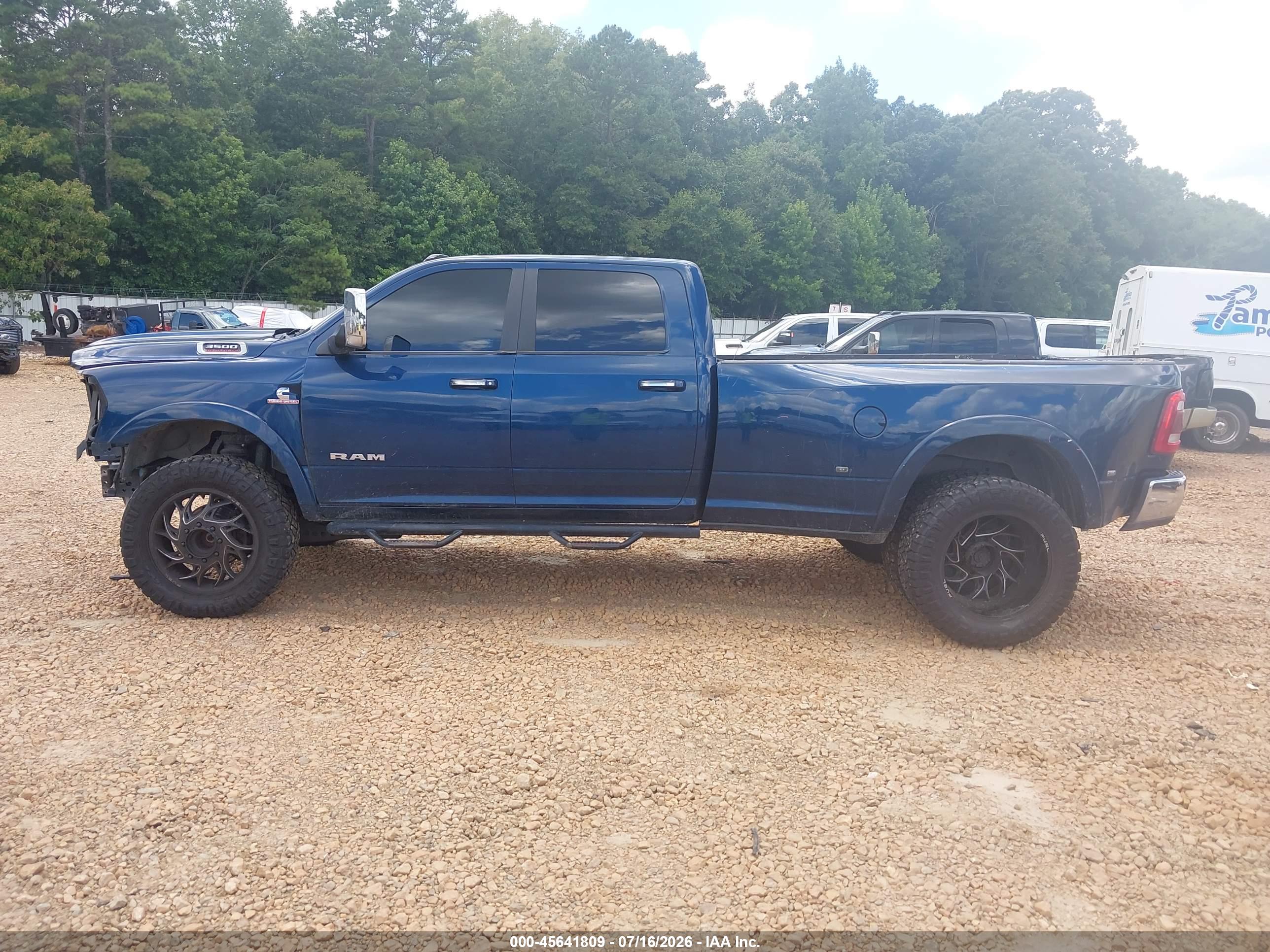 2019 RAM 3500 LARAMIE  4X4 8' BOX