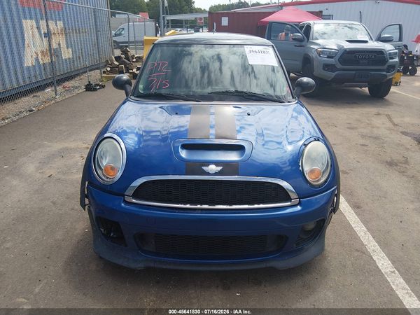 2012 MINI COOPER S