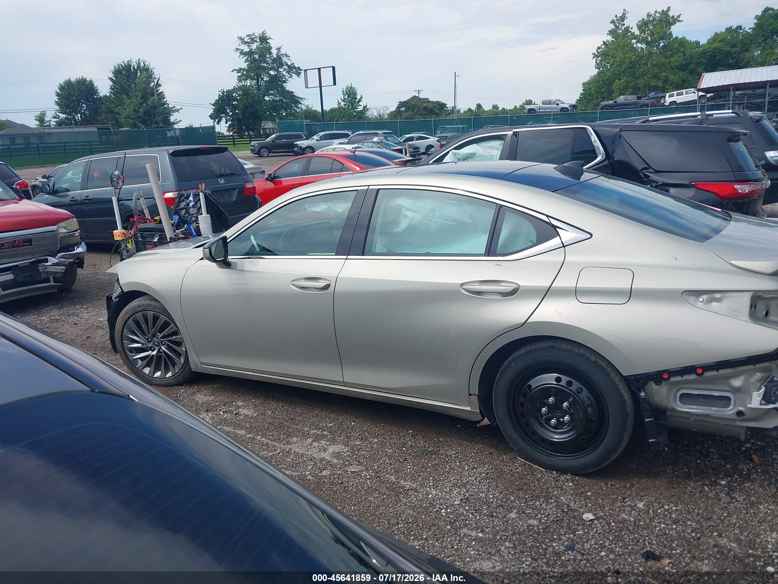2025 LEXUS ES 350 ULTRA LUXURY