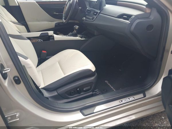 2025 LEXUS ES 350 ULTRA LUXURY
