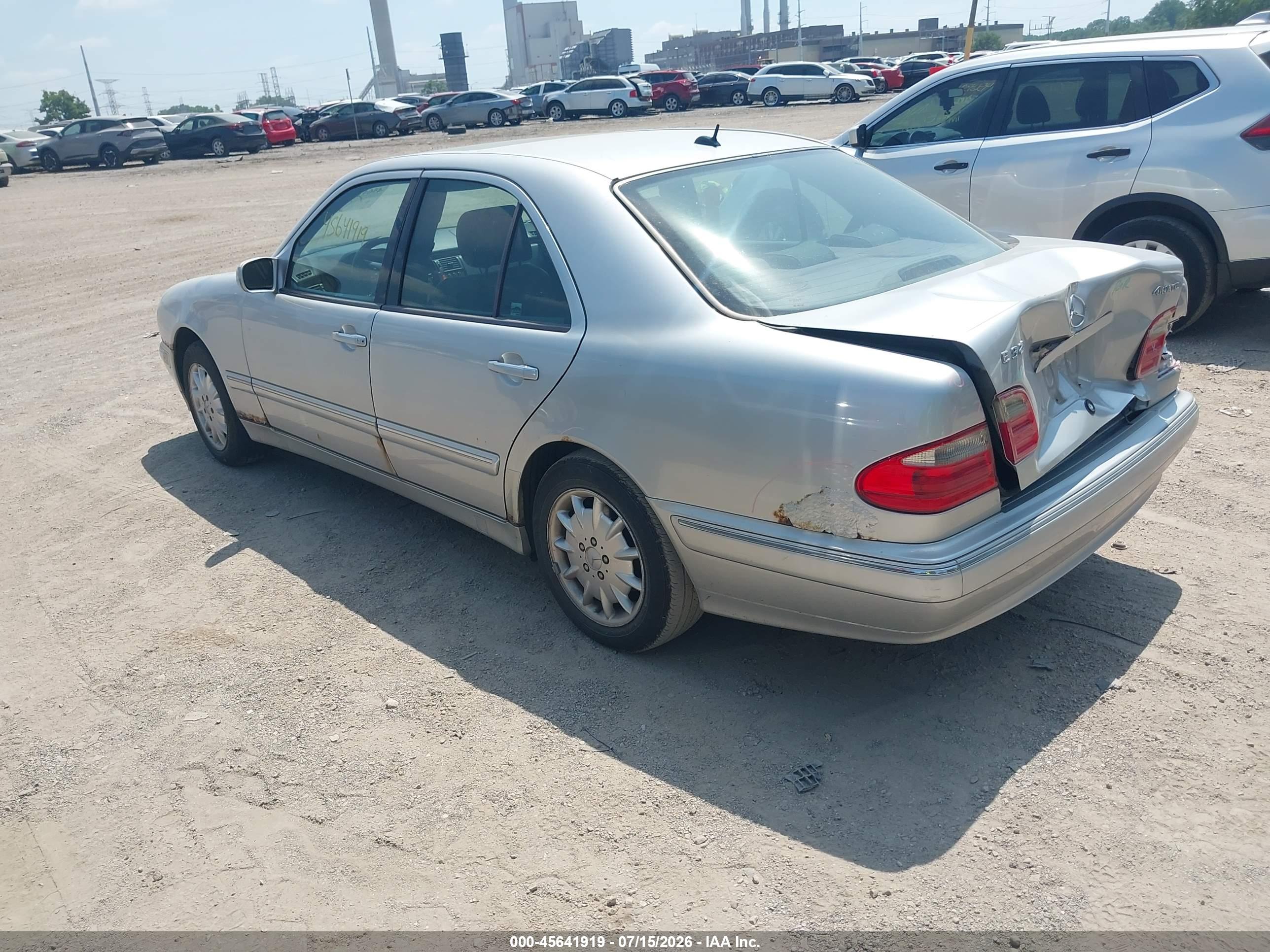 2000 MERCEDES-BENZ E 320 E320W 4-Matic