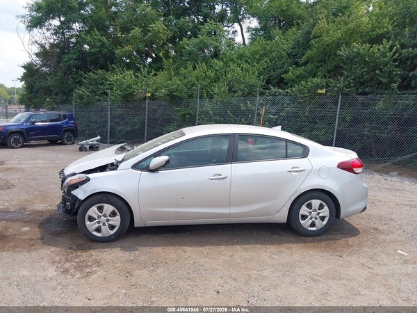 2017 KIA FORTE LX