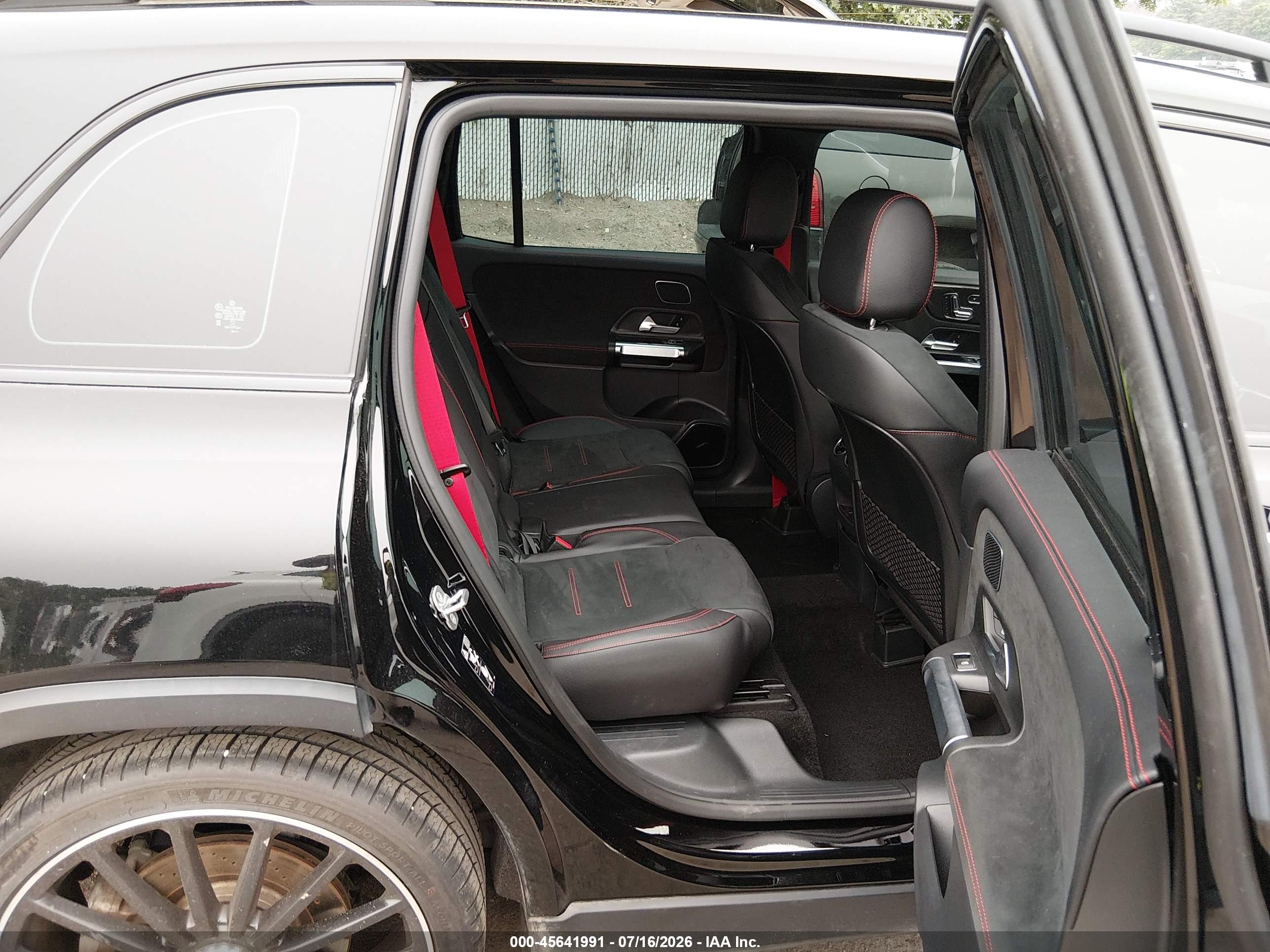 2023 MERCEDES-BENZ AMG GLB 35 4MATIC