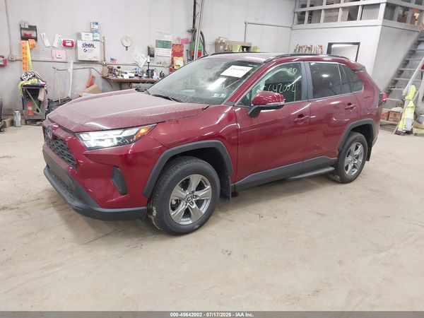 2024 TOYOTA RAV4 HYBRID XLE