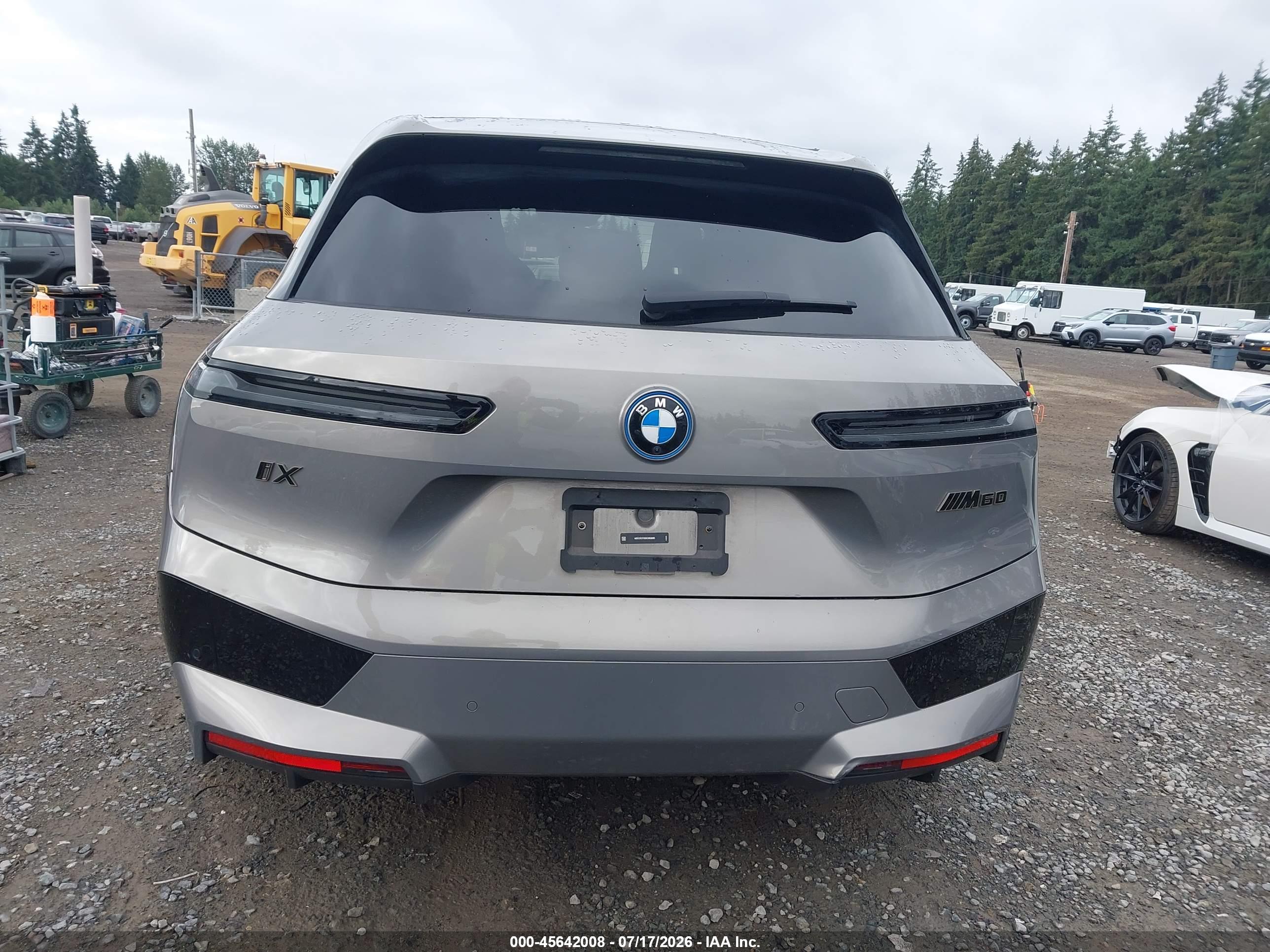 2024 BMW IX M60