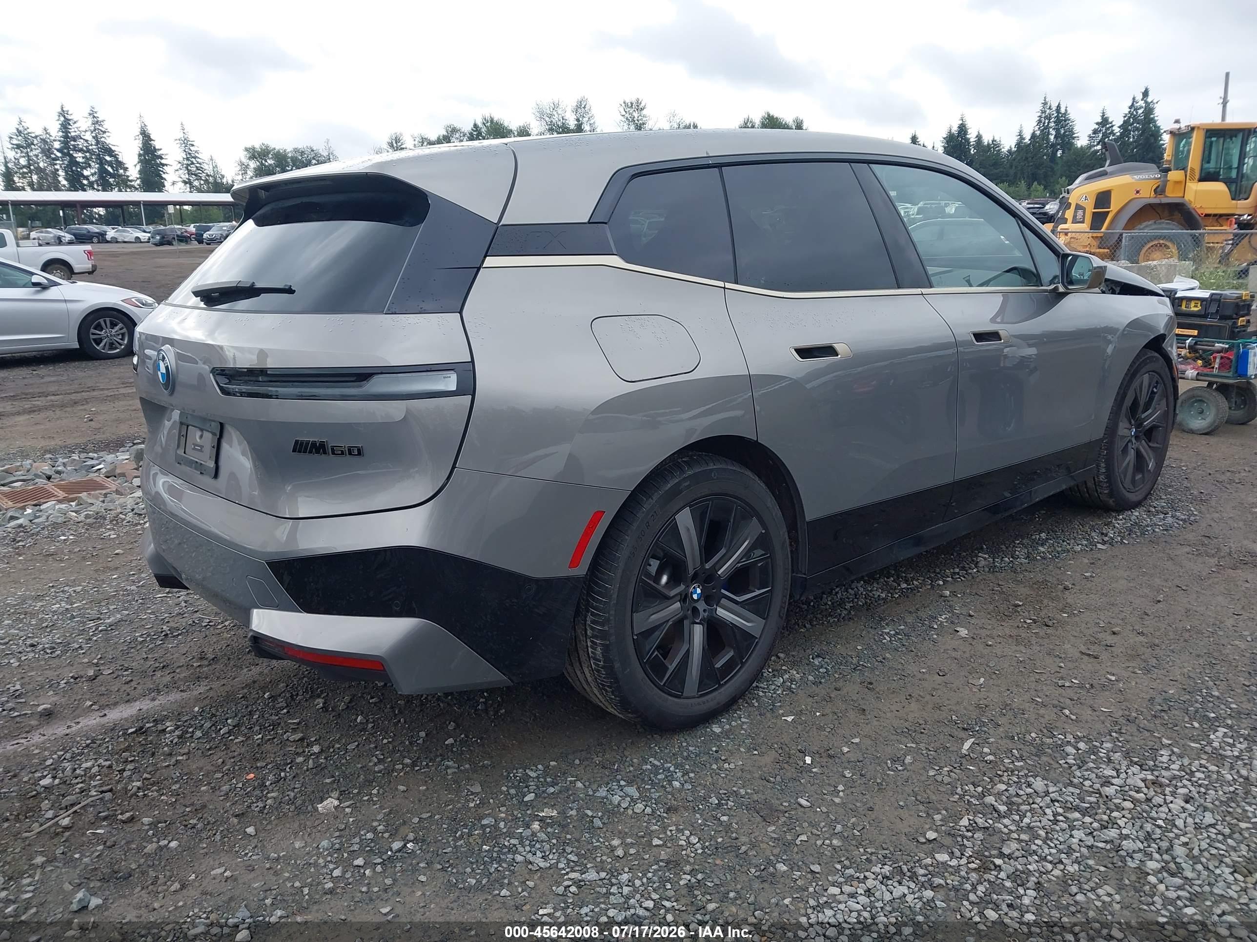 2024 BMW IX M60