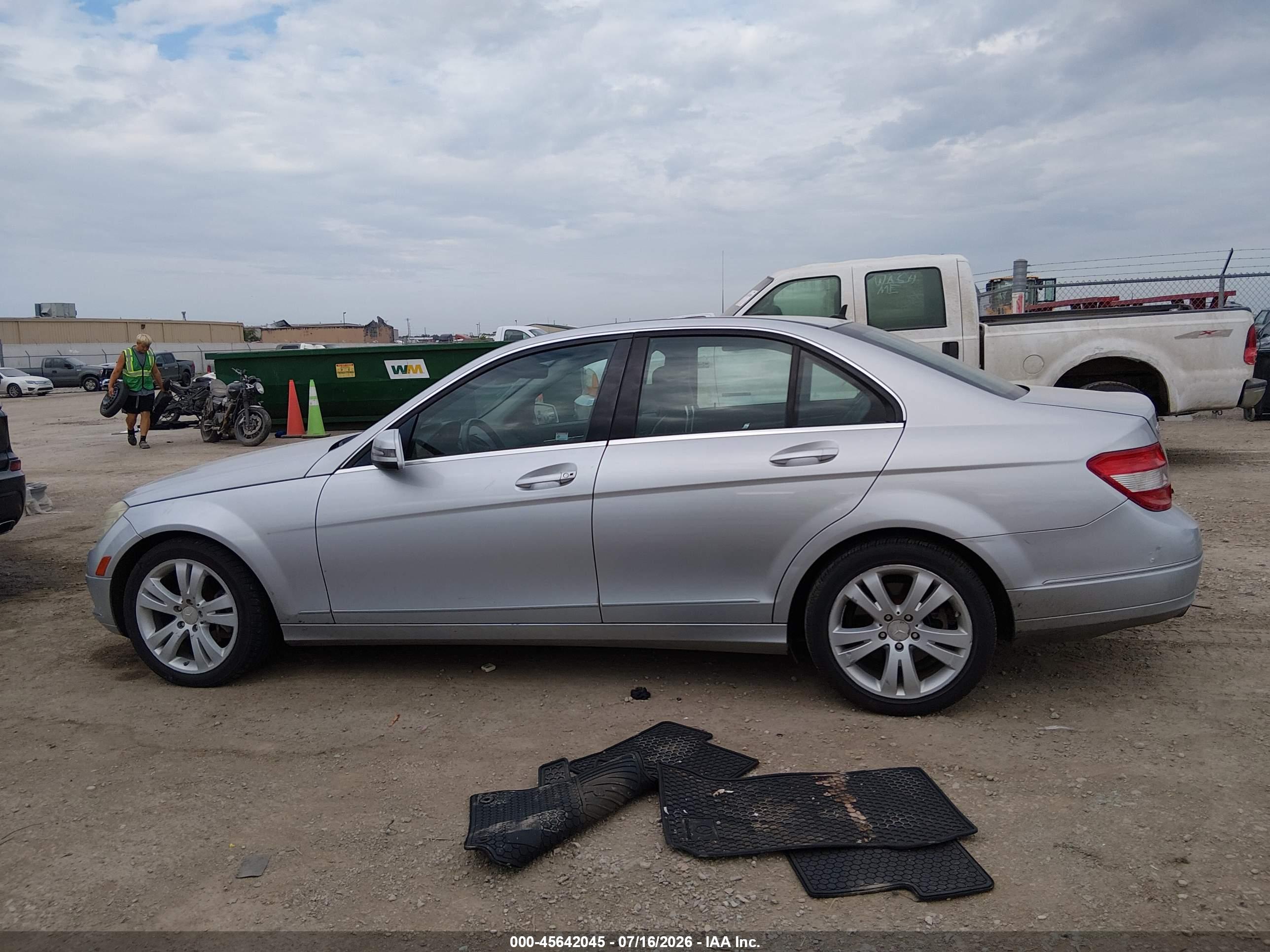 2010 MERCEDES-BENZ C 300 C300 4-MATIC