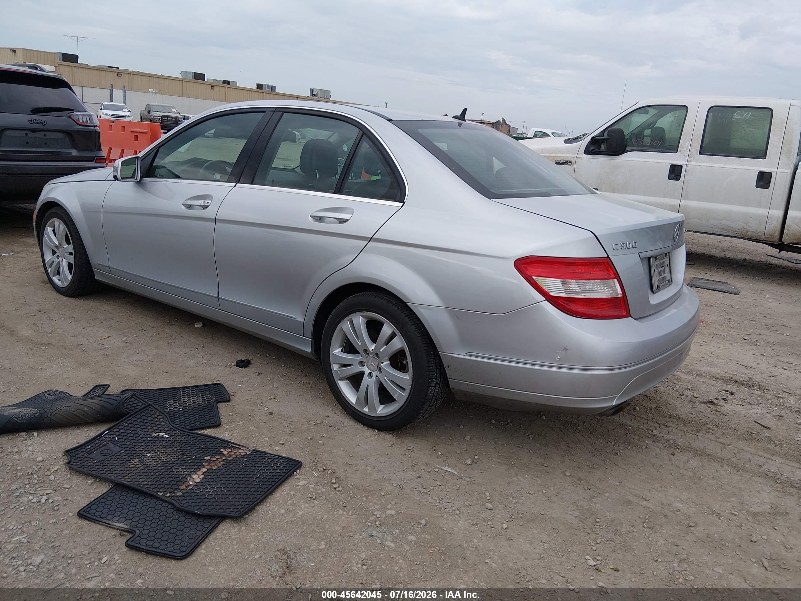 2010 MERCEDES-BENZ C 300 C300 4-MATIC