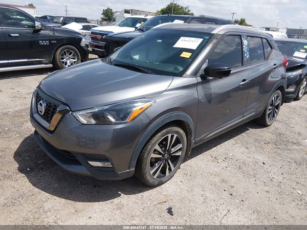 2019 NISSAN KICKS — I2