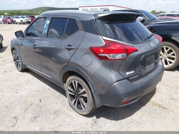 2019 NISSAN KICKS SR — I3