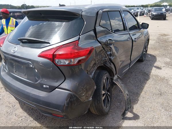 2019 NISSAN KICKS SR — I6