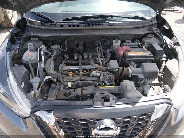 2019 NISSAN KICKS SR — I10