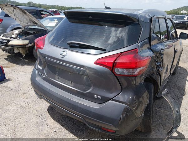 2019 NISSAN KICKS SR — I119