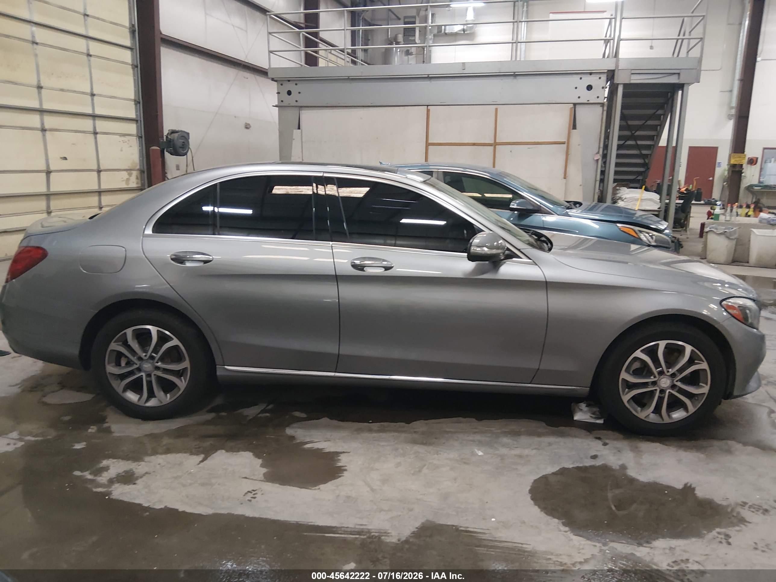2015 MERCEDES-BENZ C 300 4MATIC
