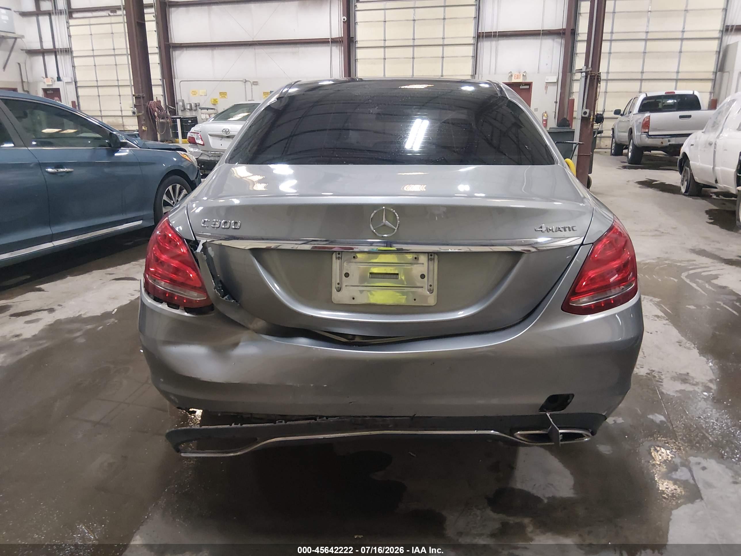 2015 MERCEDES-BENZ C 300 4MATIC