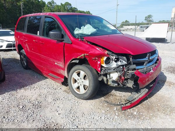 2013 DODGE GRAND CARAVAN SE — I1
