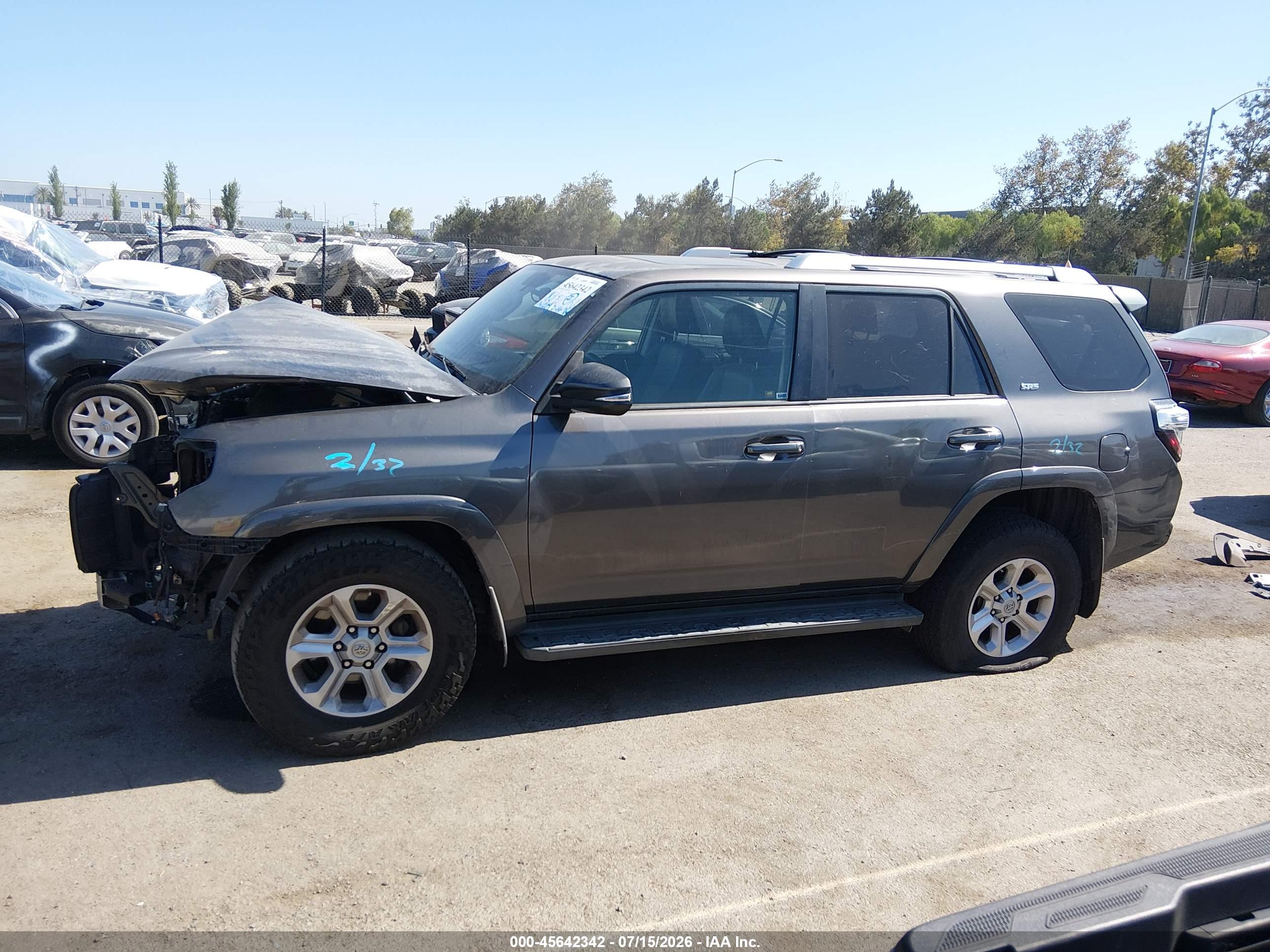2016 TOYOTA 4RUNNER SR5 PREMIUM
