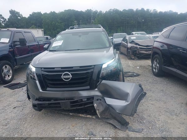 2025 NISSAN PATHFINDER PLATINUM 4WD