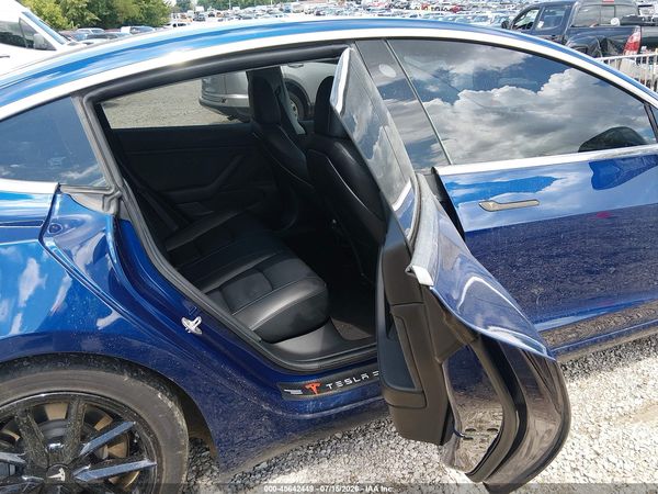 2019 TESLA MODEL 3 LONG RANGE/PERFORMANCE