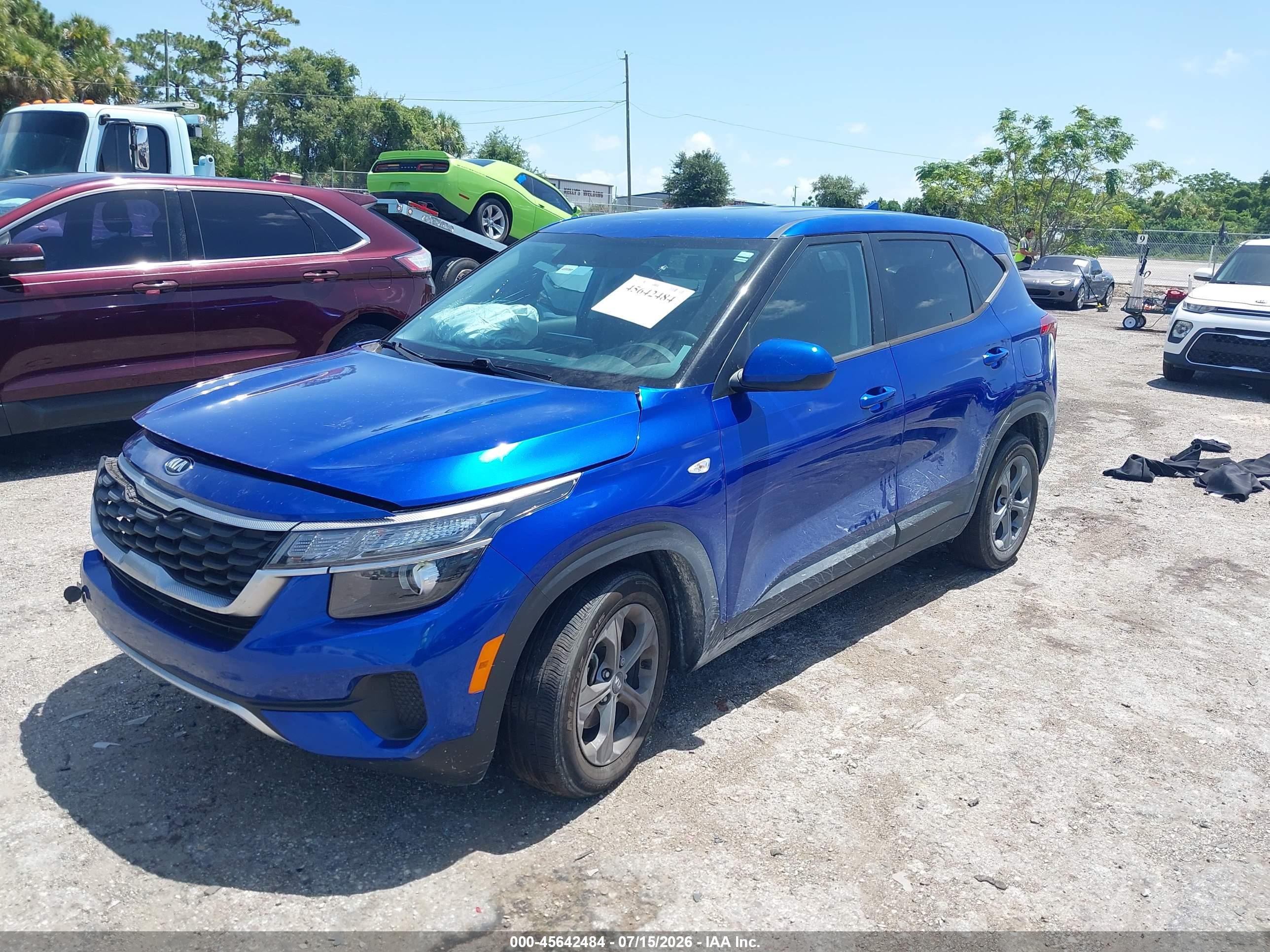 2021 KIA SELTOS LX — I2