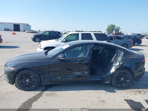 2020 JAGUAR XE