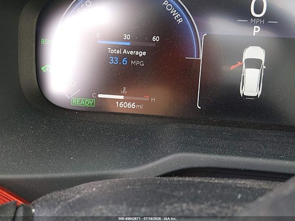 2025 TOYOTA RAV4 HYBRID XSE