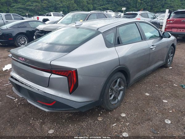 2026 KIA K4 LXS
