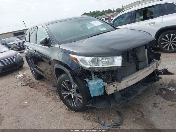 2019 TOYOTA HIGHLANDER LE