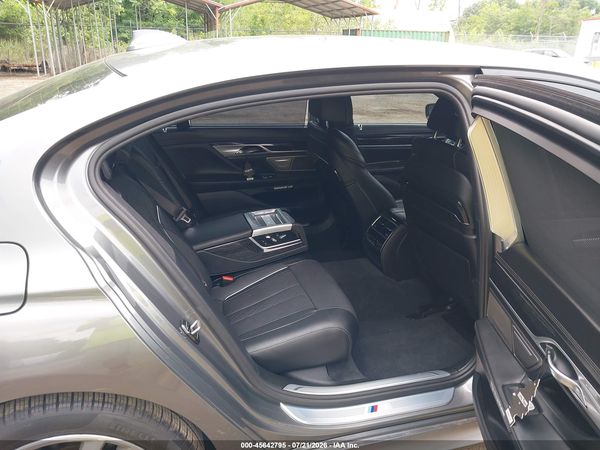 2017 BMW ALPINA B7 XDRIVE