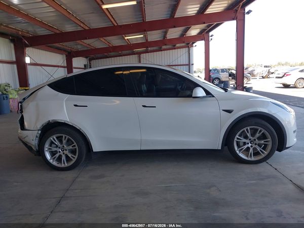 2020 TESLA MODEL Y