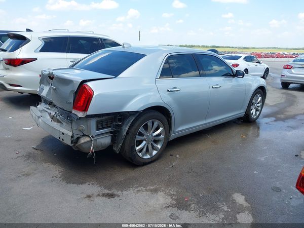 2019 CHRYSLER 300 LIMITED AWD