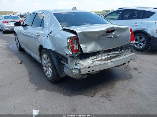 2019 CHRYSLER 300 LIMITED AWD