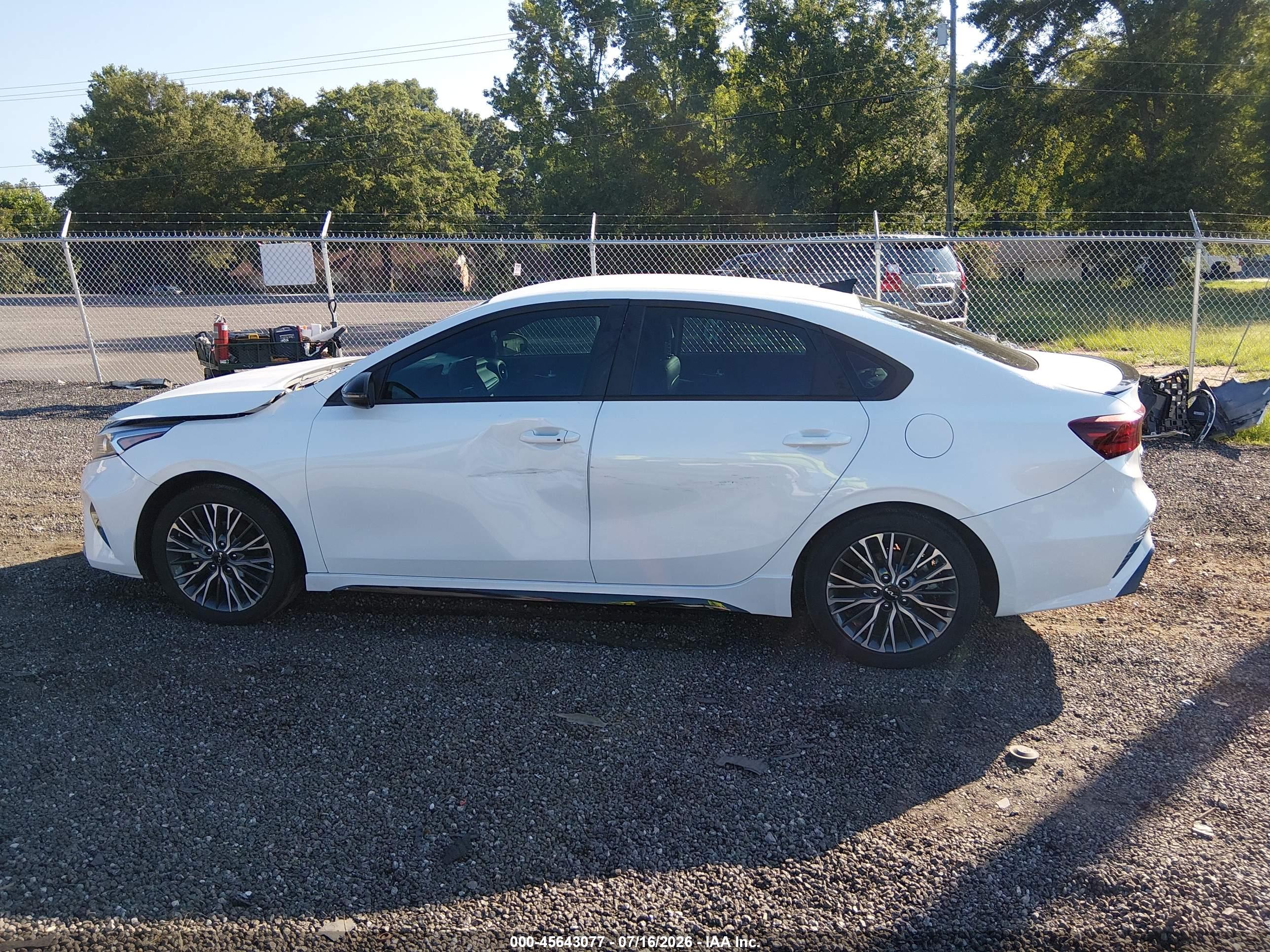 2024 KIA FORTE GT-LINE