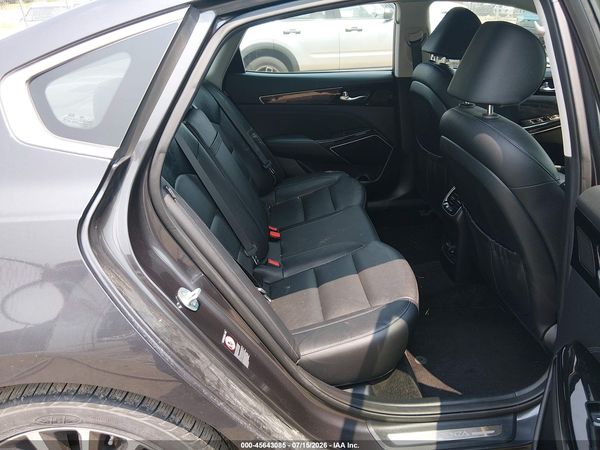 2017 KIA CADENZA TECHNOLOGY