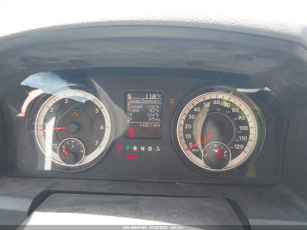 2017 RAM 1500 SLT  4X4 6'4 BOX