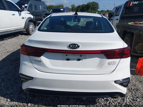 2019 KIA FORTE LXS