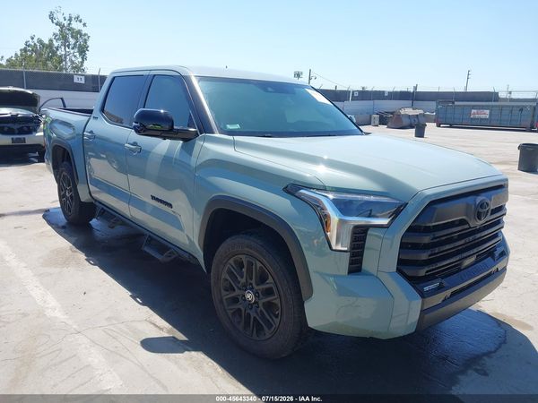 2026 TOYOTA TUNDRA LIMITED CREWMAX 5.5' BED