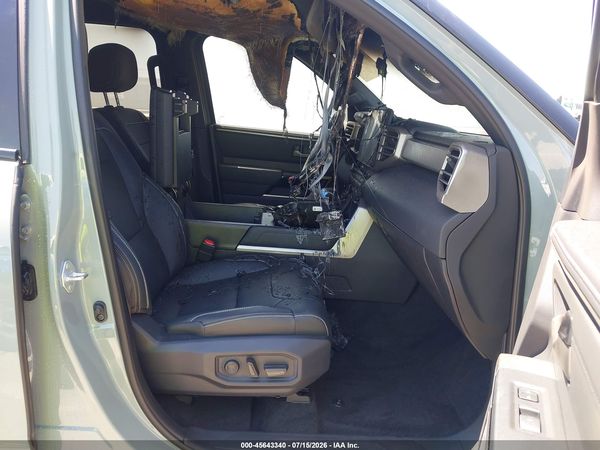 2026 TOYOTA TUNDRA LIMITED CREWMAX 5.5' BED