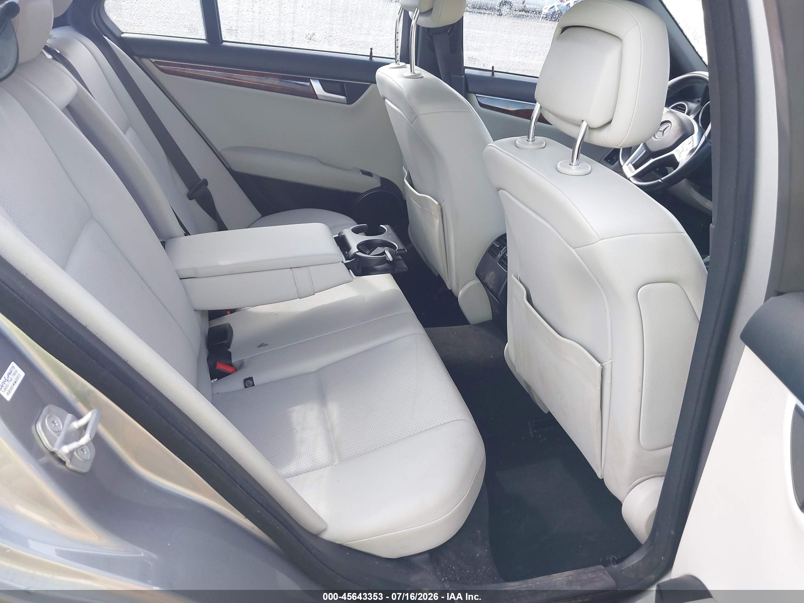 2012 MERCEDES-BENZ C 250 SPORT