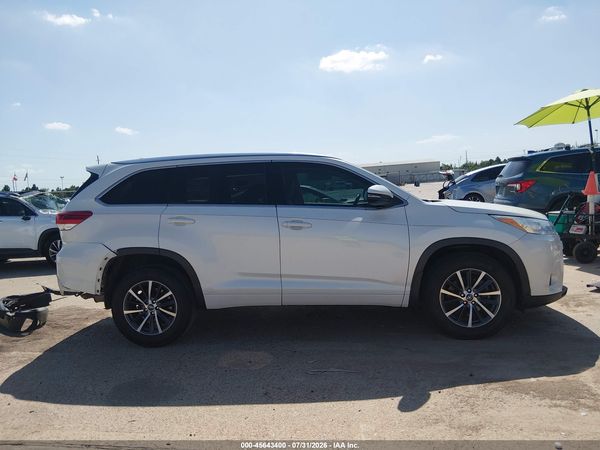 2018 TOYOTA HIGHLANDER XLE