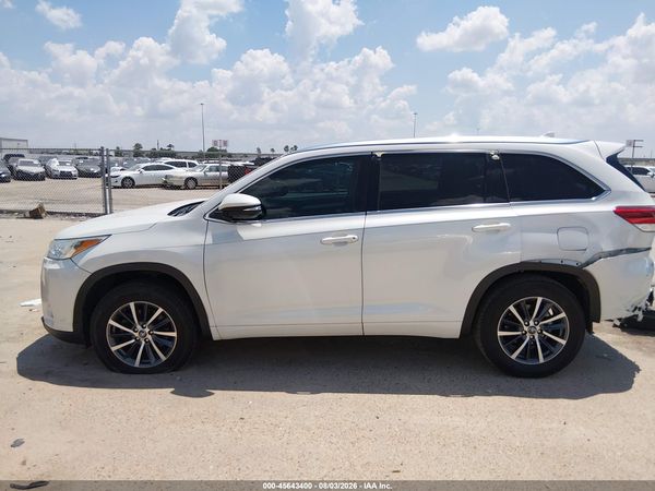 2018 TOYOTA HIGHLANDER XLE