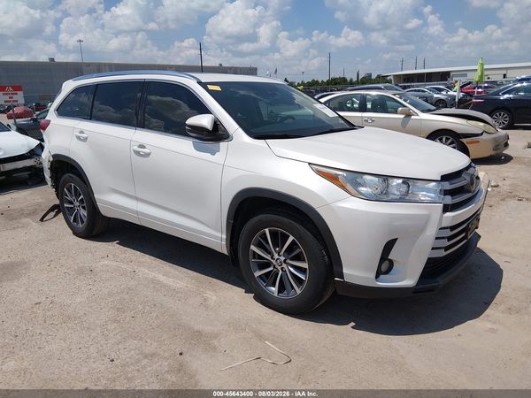2018 TOYOTA HIGHLANDER XLE