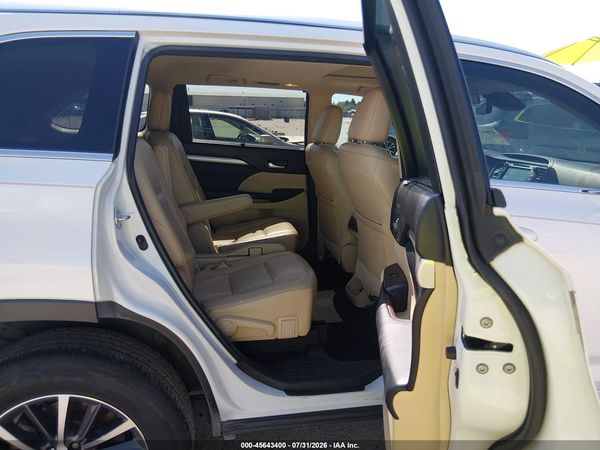 2018 TOYOTA HIGHLANDER XLE