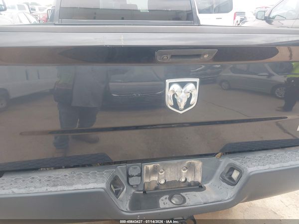 2017 RAM 1500 TRADESMAN  4X2 6'4 BOX