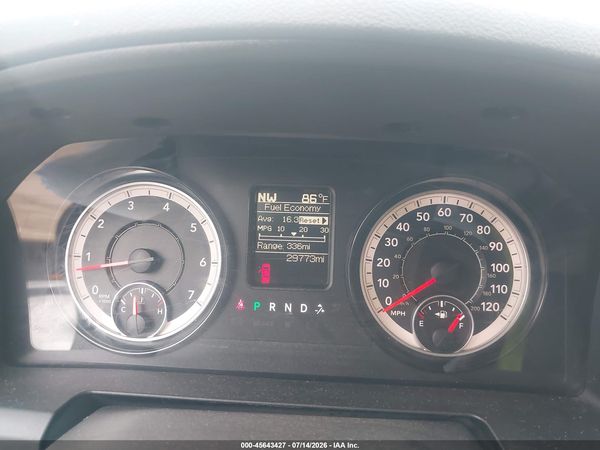 2017 RAM 1500 TRADESMAN  4X2 6'4 BOX