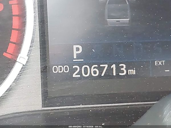 2017 TOYOTA TUNDRA SR5 5.7L V8