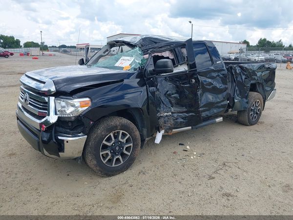 2017 TOYOTA TUNDRA SR5 5.7L V8