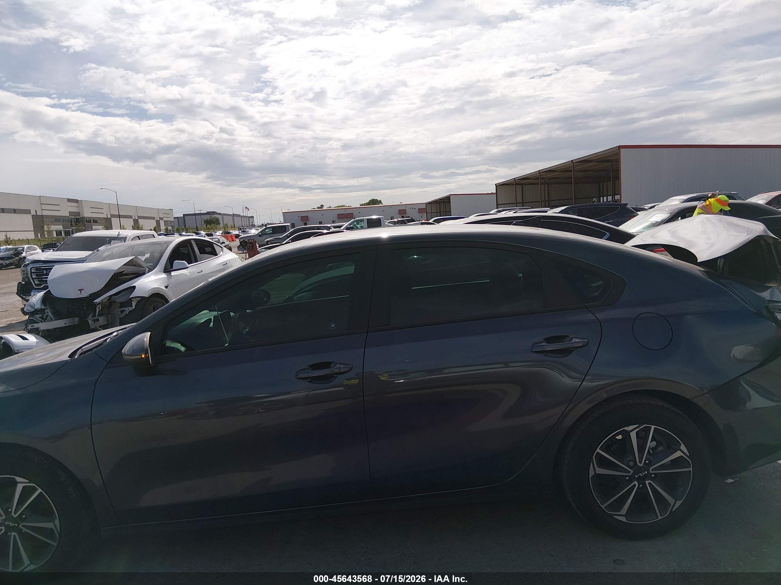 2024 KIA FORTE LXS