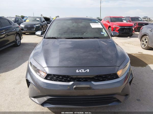 2024 KIA FORTE LXS
