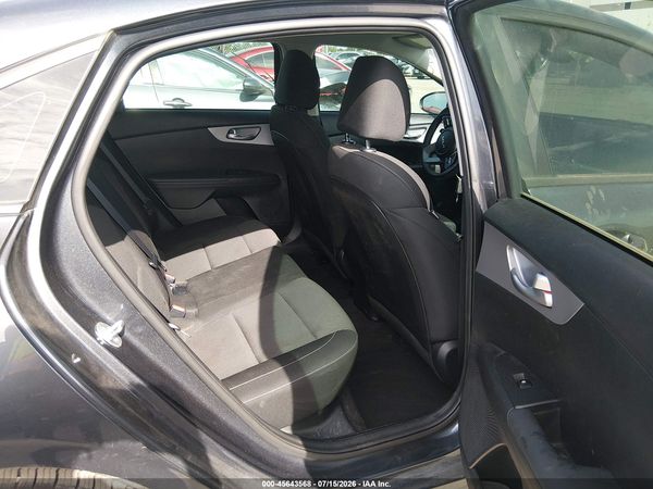 2024 KIA FORTE LXS
